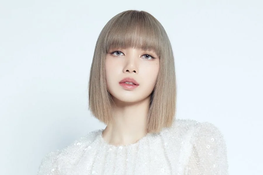 lisa blackpink