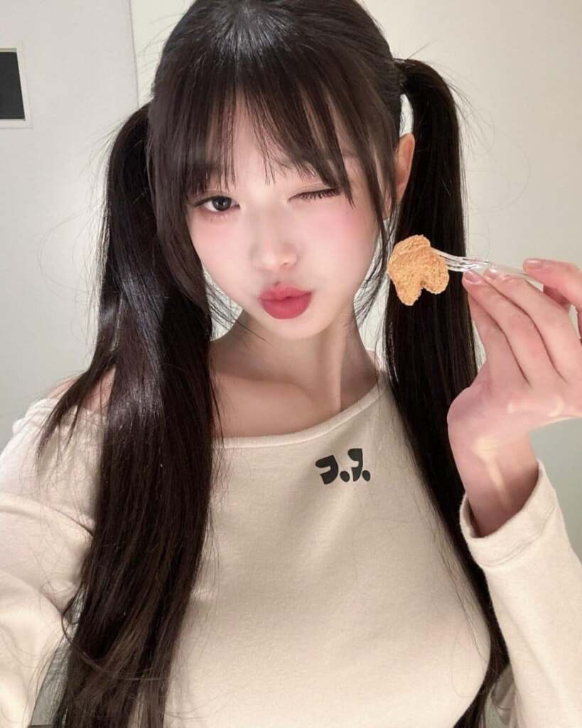 Jang WonYoung