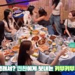 Jihyo-kiss-Jeongyeon