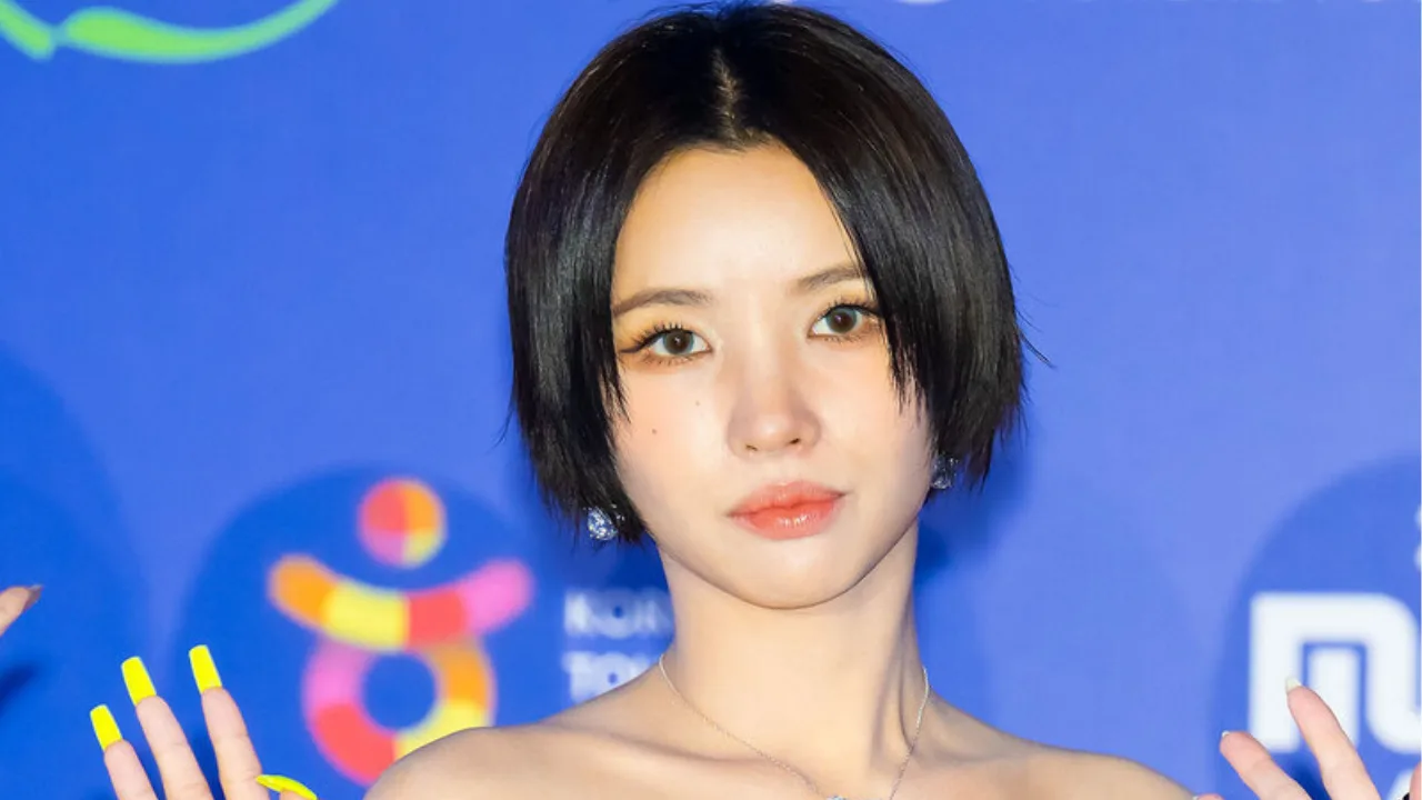 GI-DLE-Soyeon-at-2024-MAMA-Awards