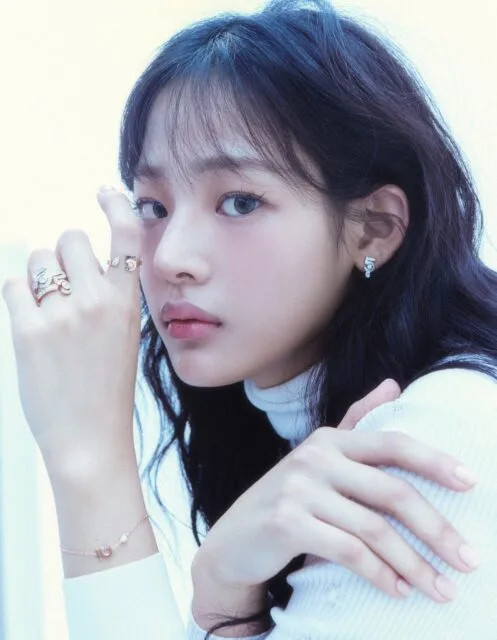 NewJeans-Minji
