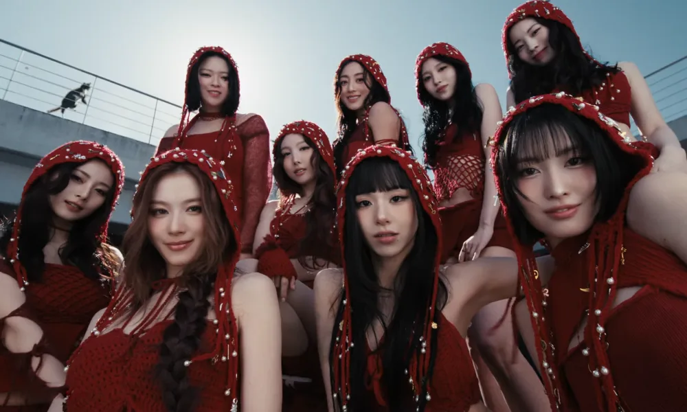 TWICE's THIS IS FOR