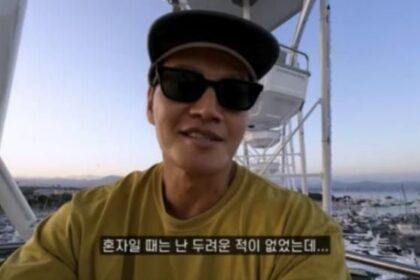 Singer Kim Jong-kook