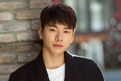 actor Lee Yi Kyung