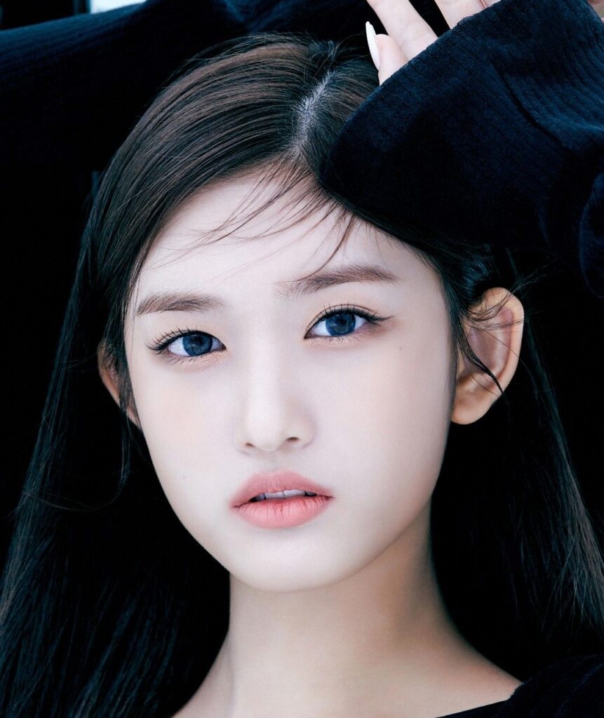 Leeseo (IVE)
