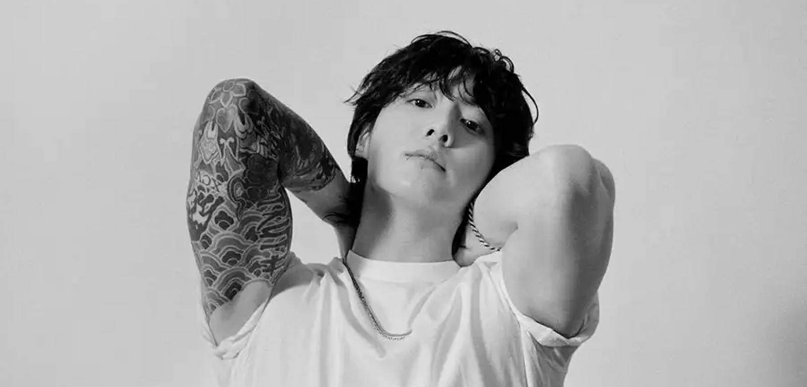 Jungkook (BTS) devient le seul artiste au monde avec Taylor Swift à dépasser 15 millions de streams en un jour sur une chanson sur Spotify – K-GEN