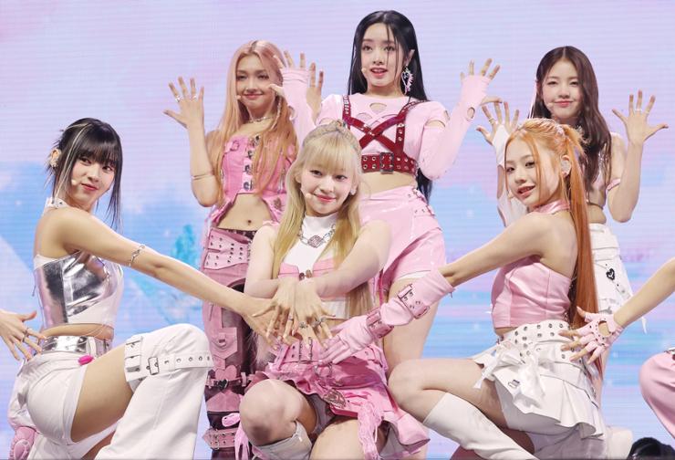 Unis, new girl group, aims to lead fifth-generation K-pop - The Korea Times
