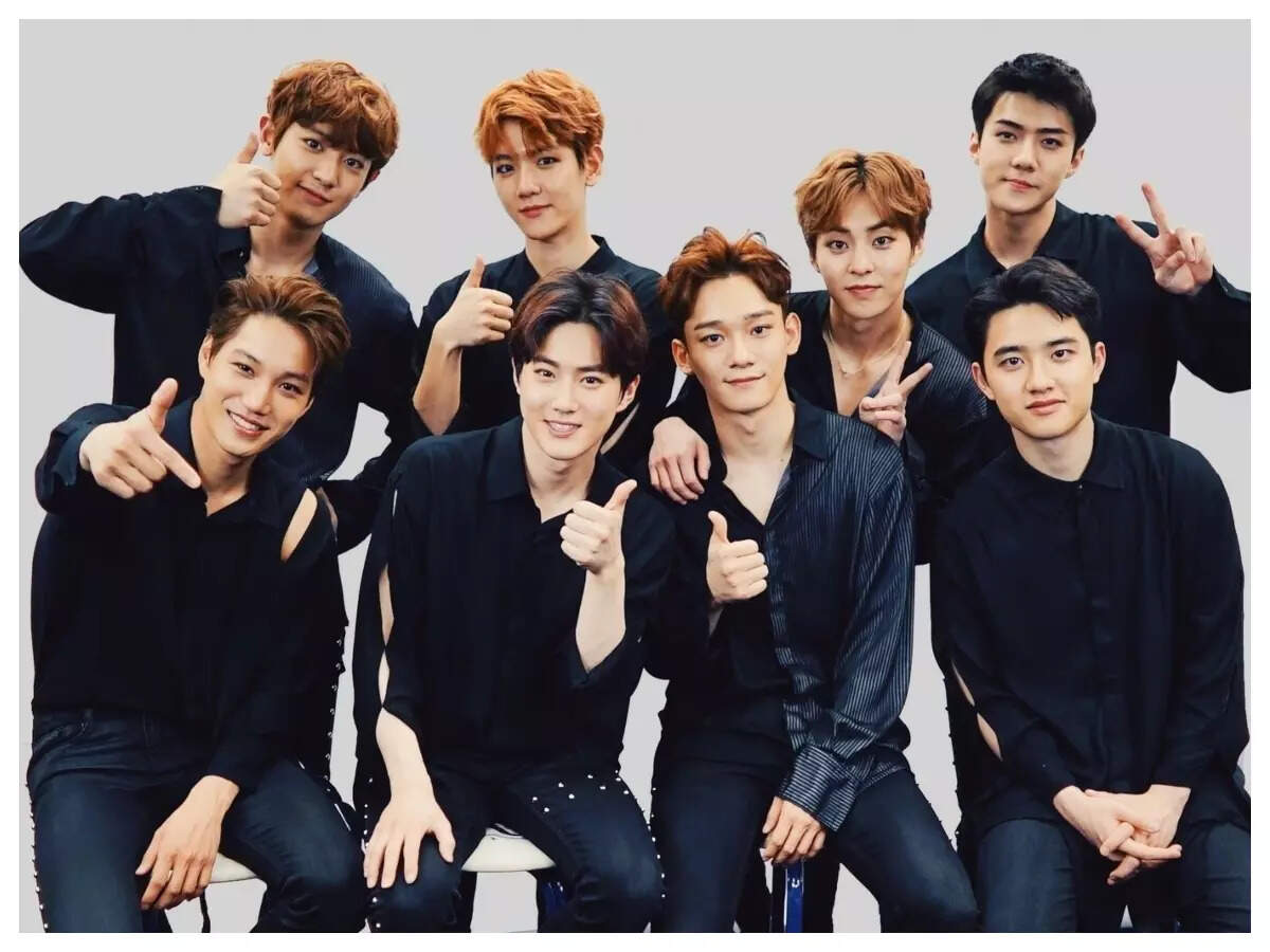EXO reunion: 'MY EXO' moments leave the fans emotional as South Korean boy  band reunites for manager's wedding. See pictures here - The Economic Times